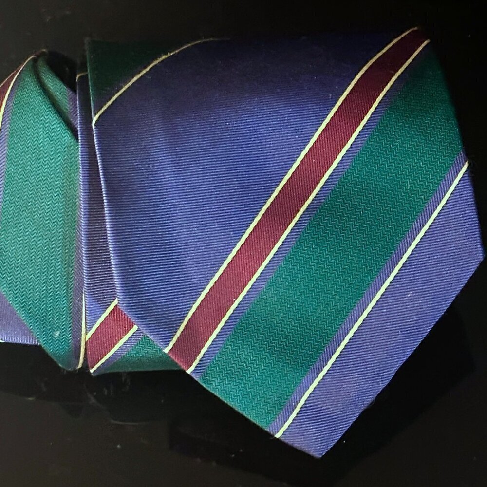 Gucci Logo Silk Tie Vintage Striped Blue Green Red Gold VTG Neckwear Academia